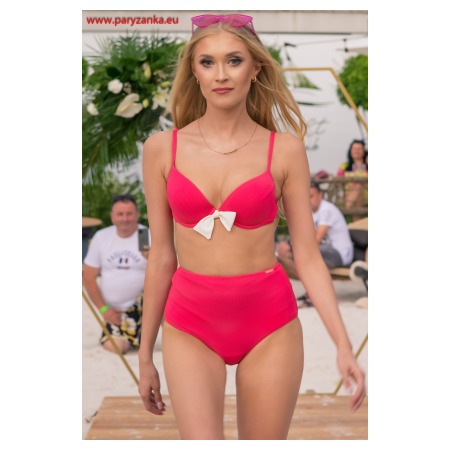 Strój kąpielowy Rzeszów kostium bikini moda plażowa pokaz strojów kąpielowych kostiumów mody